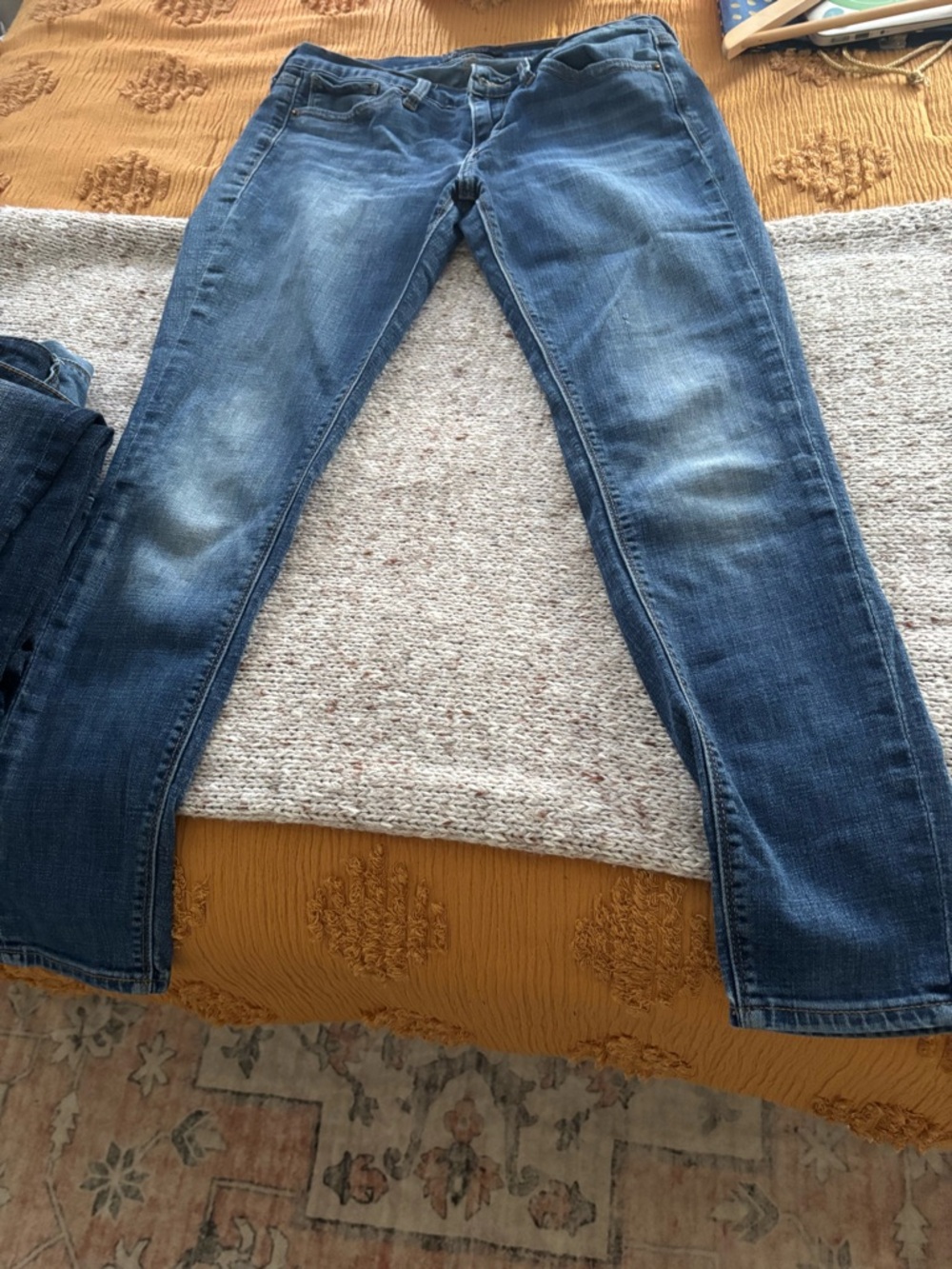 Lucky Brand Women's Straight-Leg Jeans in Medium Blue Wash